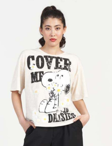 Snoopy t-shirt "Cover Me in...