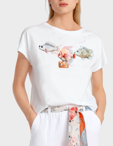 T-Shirt with fish appliqué