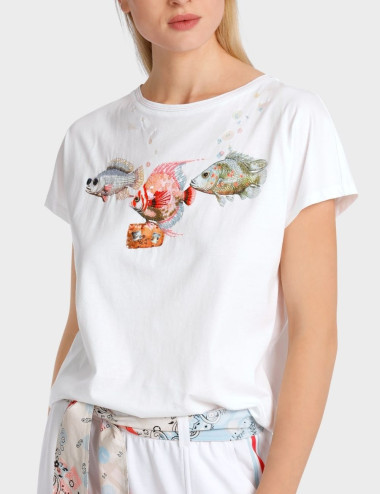 T-Shirt with fish appliqué