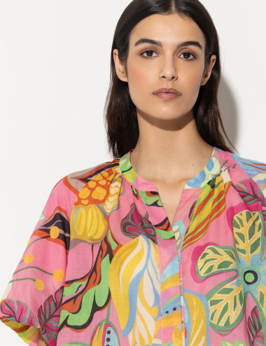 Blouse with caribbean print