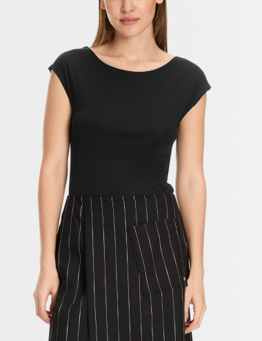 T-shirt basique noir avec...