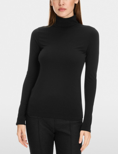 Délicat pull à col roulé...