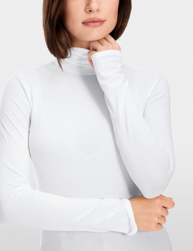 Délicat pull à col roulé...