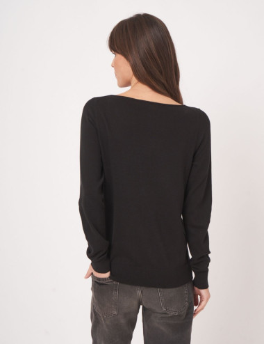 Pull basique noir à manches...