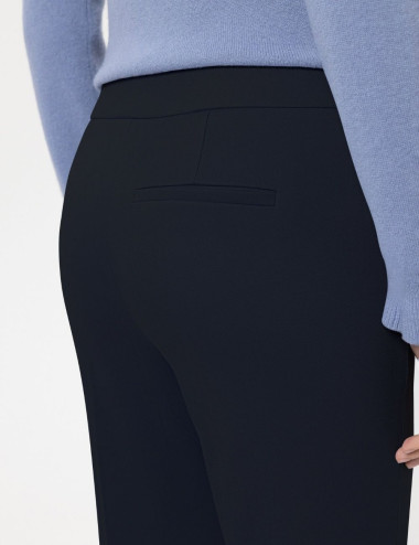 Pantalon fendu en gabardine...