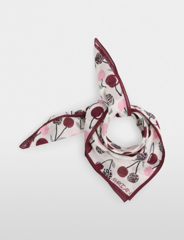 Foulard léger à imprimé...