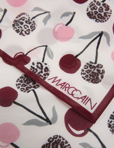 Foulard léger à imprimé...