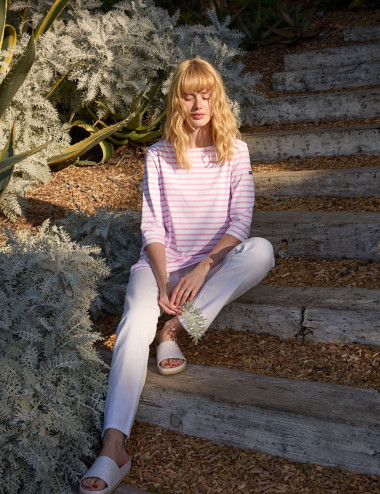 T-shirt Phare neige et rose...