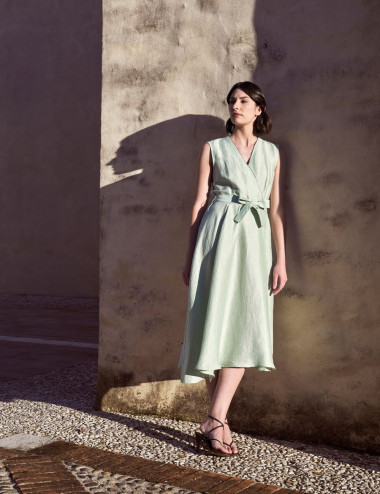 Robe sans manche couleur...