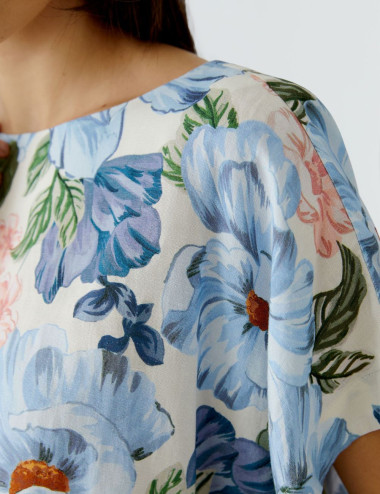 Blouse avec imprimé floral...