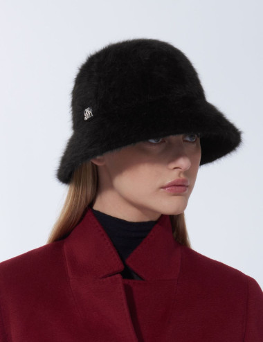 Chapeau cloche noir en...